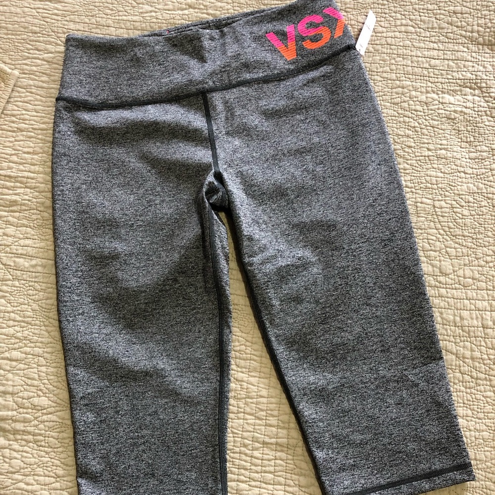 Victoria’s Secret Sport Knockout Crop L